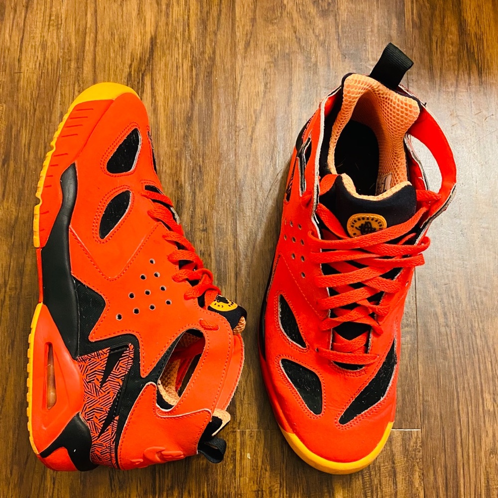 Nike Air Tech Challenge Huarache Atomic Mango Men